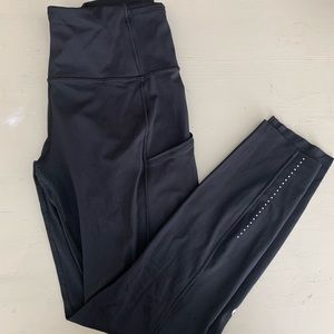 Lululemon Fast and Free Reflective Size 8